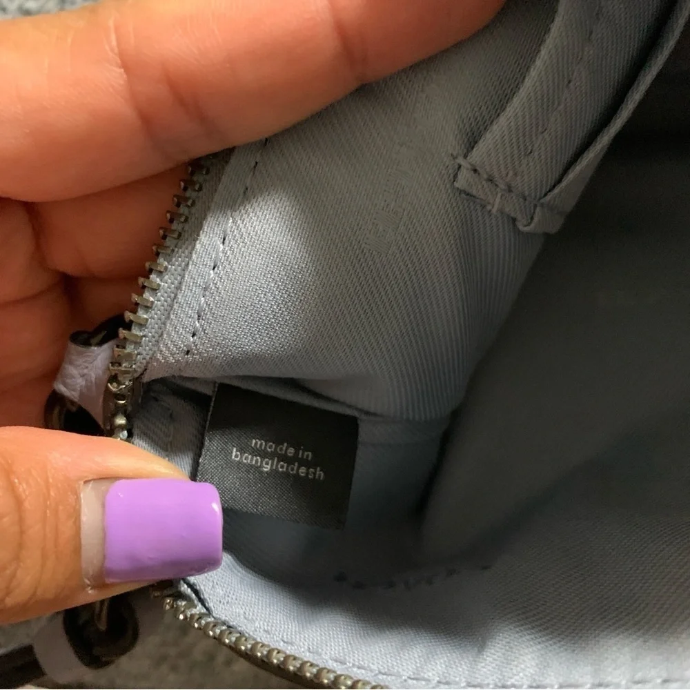 COACH - Baby Blue Wristlet - Picture 6 of 8